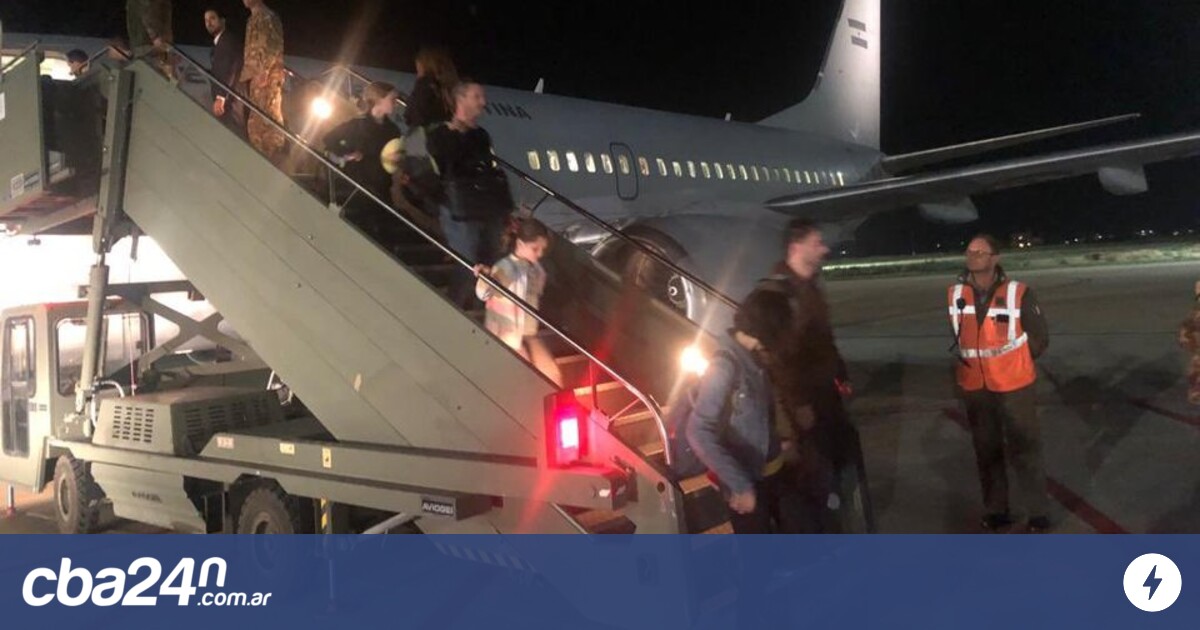 Regreso Seguro Aterrizó En Roma El Sexto Vuelo Con Argentinos Evacuados Desde Israel Cba24n 3697